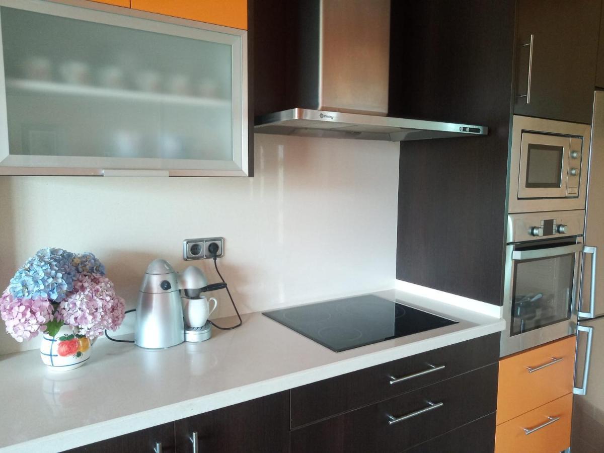 Casa Con Jardin En Primera Linea De Playa O Grove Eksteriør bilde